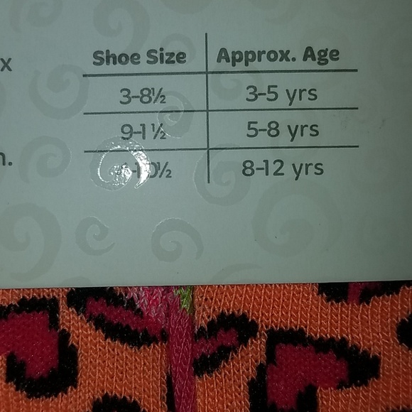 Girls totally Sox. Shoe size 3 to 8.5 - Picture 4 of 5